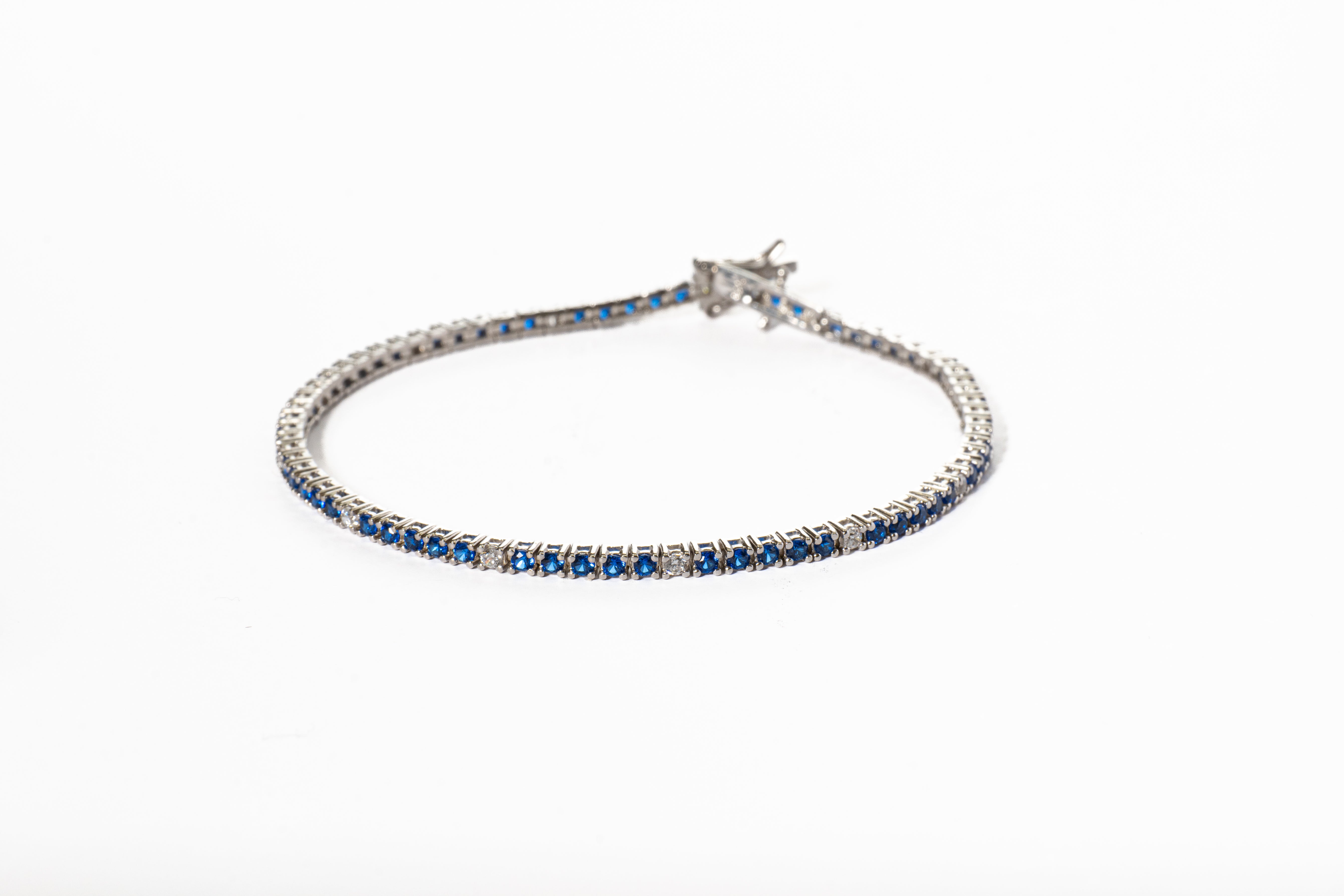 Bracciale " Tennis " Argento con Pietre Blu e Bianche - Meraki Jewels